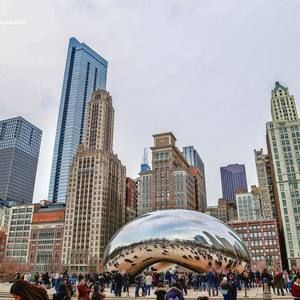 Meet your Posher, Moises